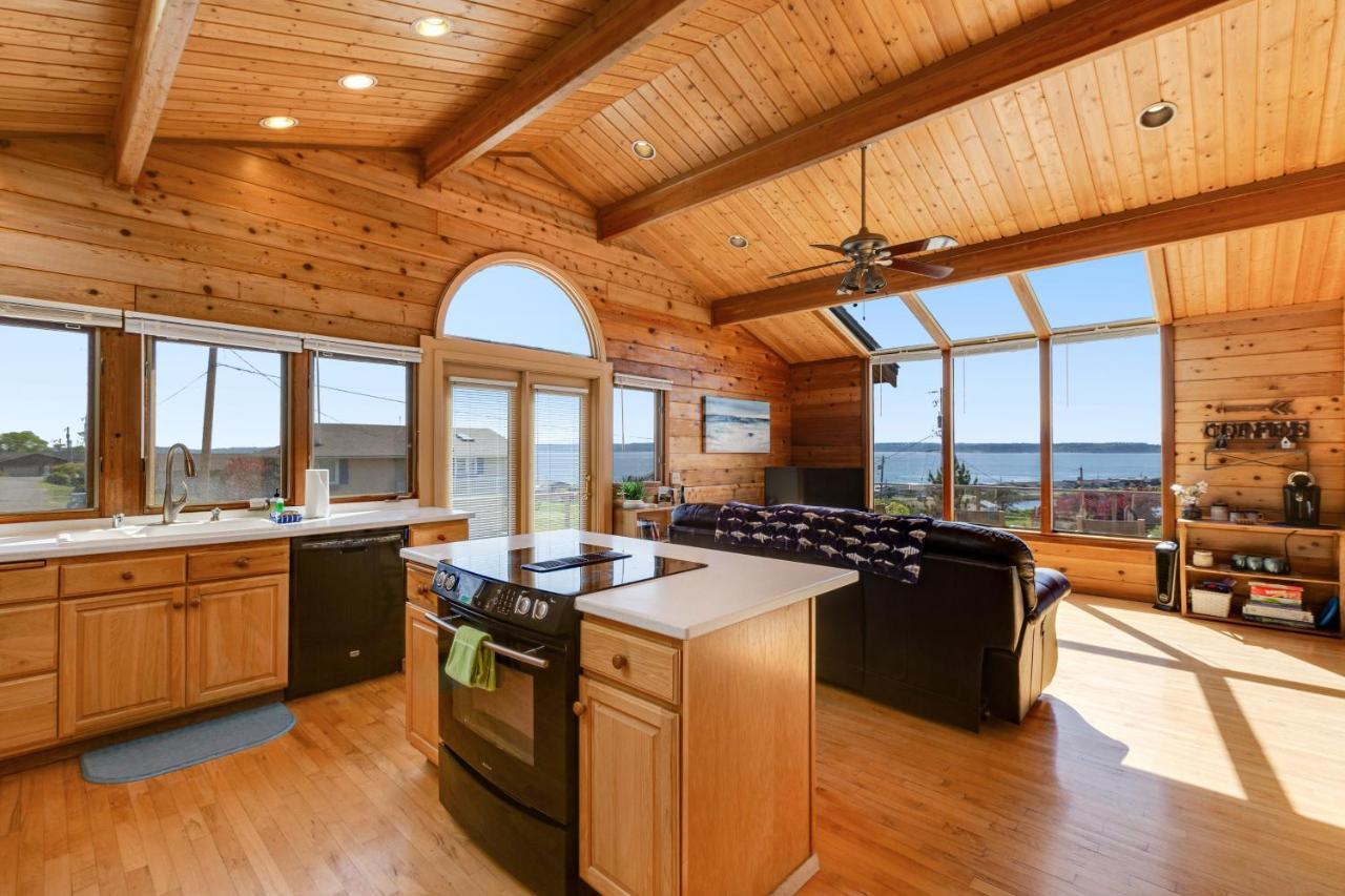 Вилла Whidbey Cedar Sunsets Freeland Экстерьер фото