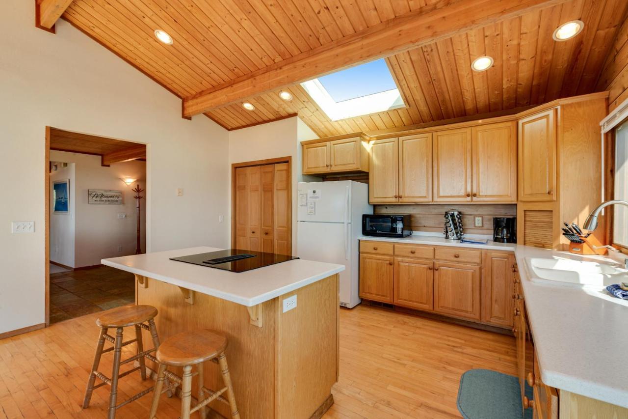 Вилла Whidbey Cedar Sunsets Freeland Экстерьер фото